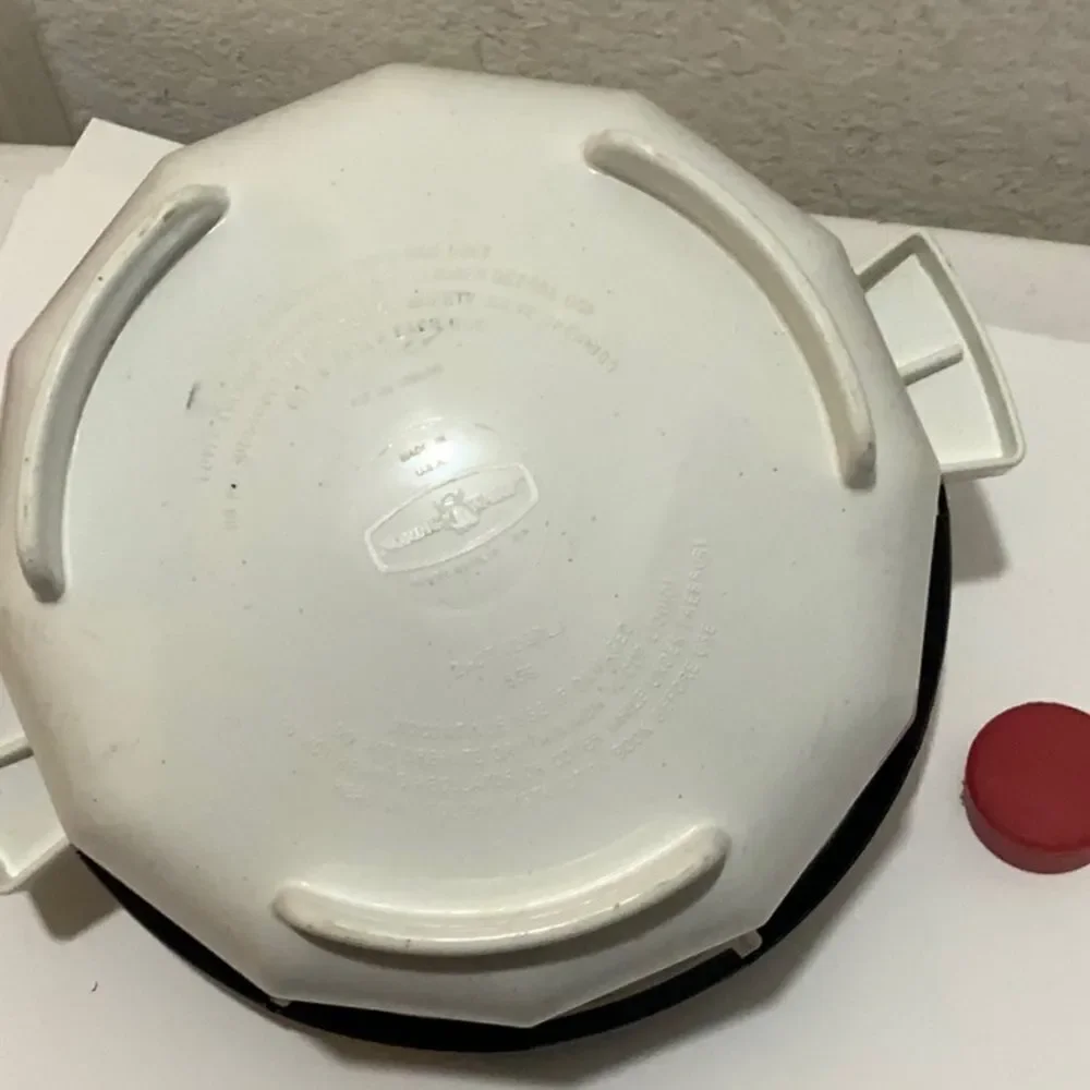 Nordic Ware · Tender Cooker 2.5 qt